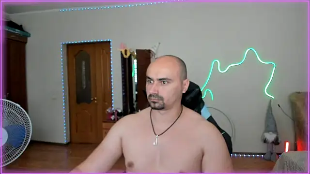 Snapshot of -SexyDaddy- chatting on June 13, 2026, 9:18 am -SexyDaddy- online show from June 13, 2026, 9:18 am