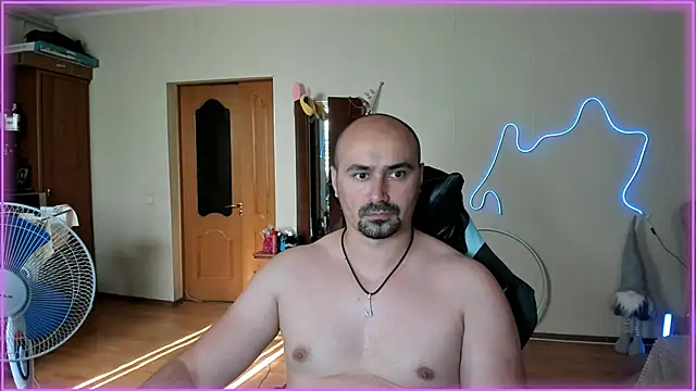 Snapshot of -SexyDaddy- chatting on June 16, 2026, 2:19 pm -SexyDaddy- online show from June 16, 2026, 2:19 pm