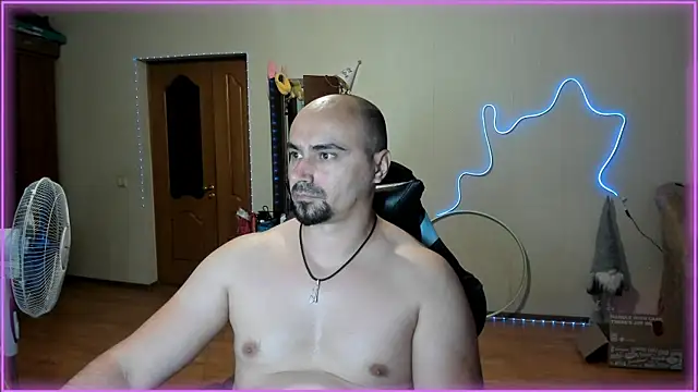 Snapshot of -SexyDaddy- chatting on July 10, 2026, 2:41 pm -SexyDaddy- online show from July 10, 2026, 2:41 pm