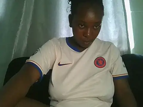sexy latisha40 online show from May 30, 2026, 10:56 am