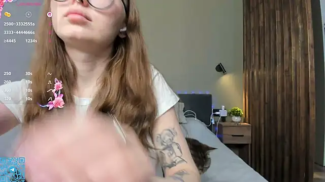 AnitaSchiesser online show from July 13, 2026, 10:07 am