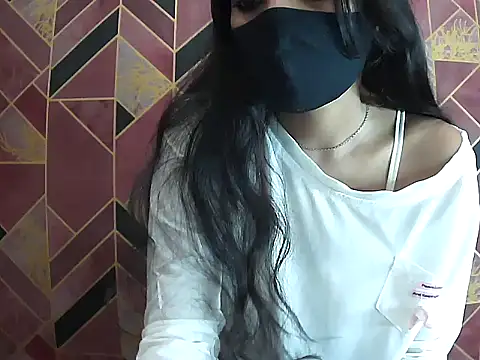 Hot-Roshni online show from June 24, 2026, 7:02 pm