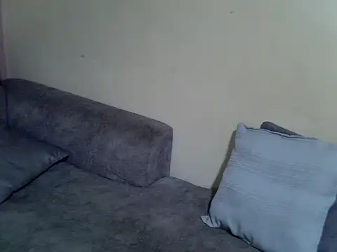 Prettypappi77 online show from July 12, 2026, 3:25 pm