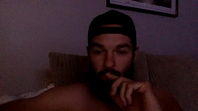 Snapshot of Tripodick2 chatting on June 8, 2026, 1:28 am Tripodick2 online show from June 8, 2026, 1:28 am