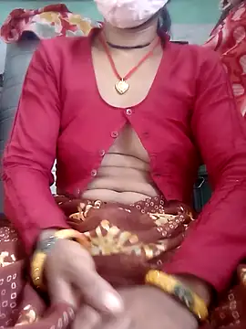 Snapshot of Aarti9080 chatting on July 15, 2026, 7:35 am Aarti9080 online show from July 15, 2026, 7:35 am