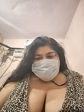 simranjeet kaur69 online show from July 25, 2026, 9:01 pm