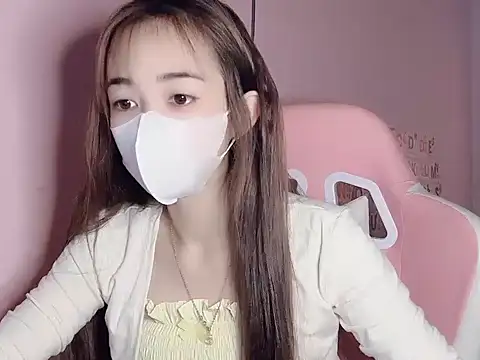 Alee8668 online show from June 10, 2026, 10:41 pm