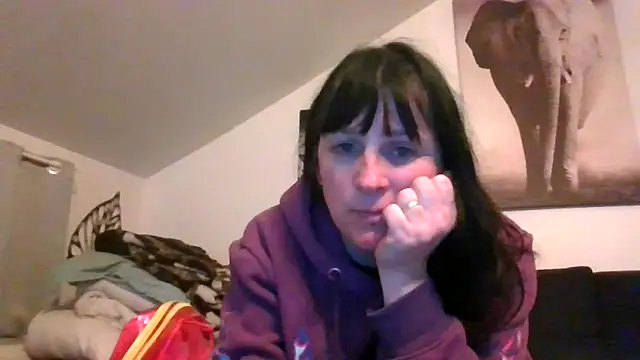 sexujuly88 online show from April 13, 2026, 9:31 pm