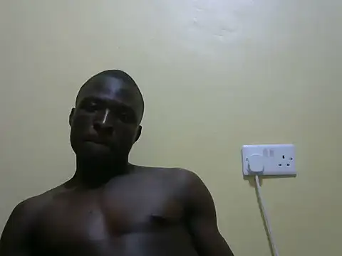 Loverguyke online show from July 8, 2026, 7:29 pm