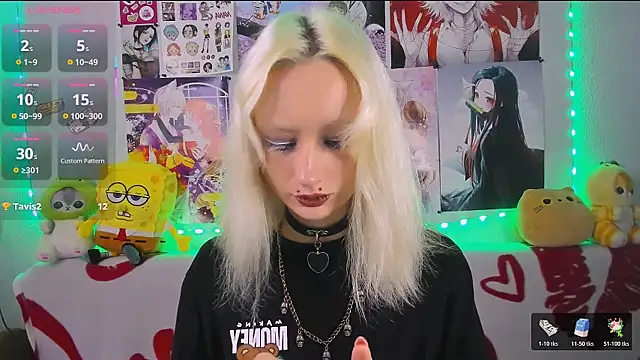 Katia Nabiee online show from July 5, 2026, 4:52 am