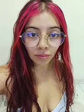 liz cute online show from June 9, 2026, 10:21 pm