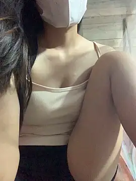 Snapshot of LanAnh00 chatting on June 17, 2026, 6:38 am LanAnh00 online show from June 17, 2026, 6:38 am