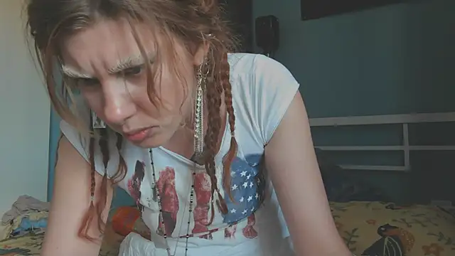 Snapshot of VivienDarkbloom chatting on June 5, 2026, 3:07 pm VivienDarkbloom online show from June 5, 2026, 3:07 pm