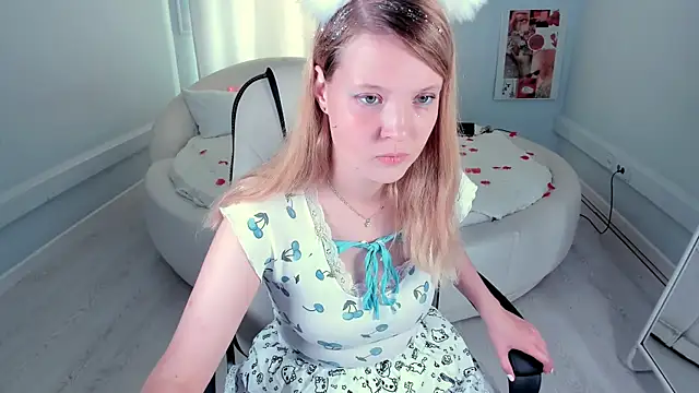Snapshot of anita_Hitteys chatting on July 6, 2026, 7:49 am anita Hitteys online show from July 6, 2026, 7:49 am