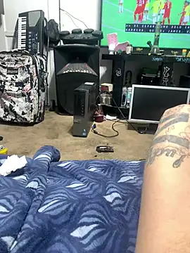 thatmexicanlongdick562 online show from July 7, 2026, 8:46 pm