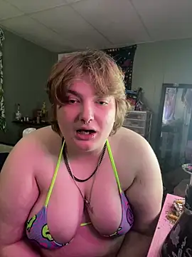 MollyStonez4200 online show from June 18, 2026, 6:34 pm