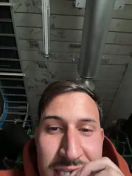 higorsz online show from June 1, 2026, 2:41 pm