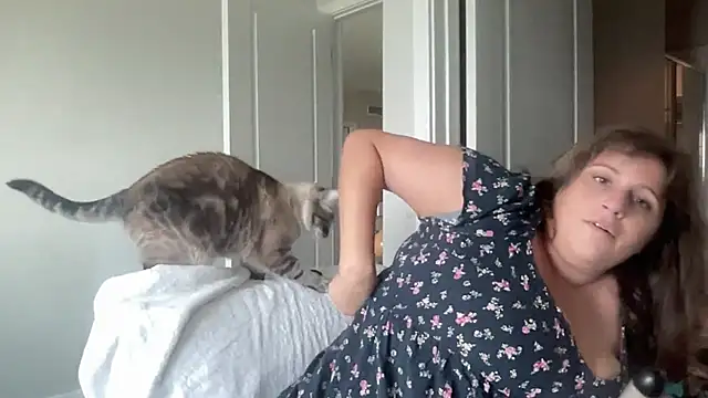 maddiliz online show from September 23, 2025, 3:37 pm