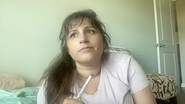 maddiliz online show from October 3, 2025, 4:37 pm