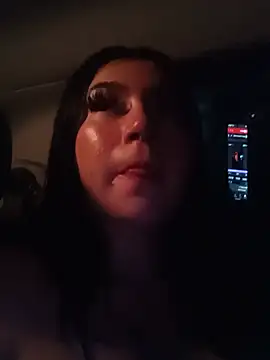  Mia Rivers online show from June 1, 2026, 11:50 pm