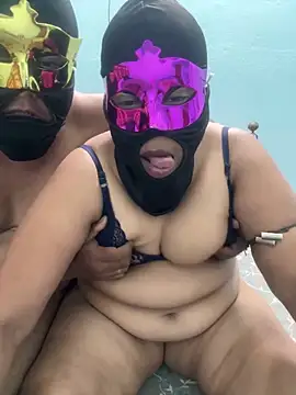 dirty sexcouple online show from June 11, 2026, 12:32 am