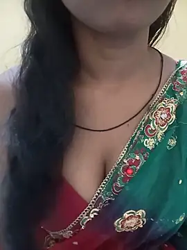 Snapshot of Sexy-Zeenat chatting on June 15, 2026, 5:09 am Sexy-Zeenat online show from June 15, 2026, 5:09 am