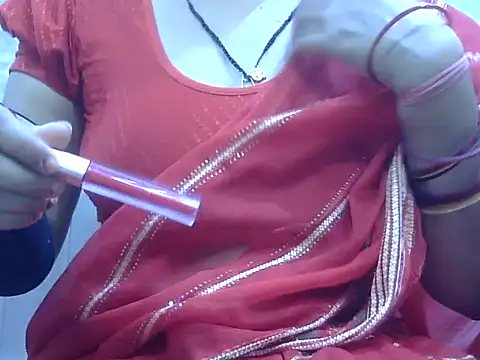 Snapshot of hey_darling_ chatting on June 25, 2026, 12:43 am hey darling online show from June 25, 2026, 12:43 am