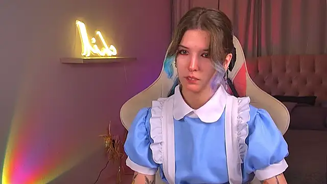 Lain Root online show from July 7, 2026, 5:10 am