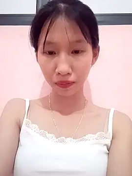 Abi girl12 online show from June 10, 2026, 4:17 pm