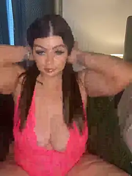 Maddison Leighxo online show from June 16, 2026, 7:16 pm