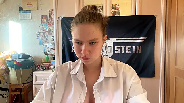 Snapshot of Codi_Rostersy chatting on July 3, 2026, 3:13 am Codi Rostersy online show from July 3, 2026, 3:13 am