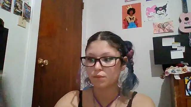 GEEKEDKITTYCAT online show from June 2, 2026, 8:11 pm