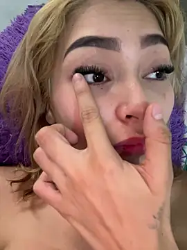 NatalieSterling online show from June 25, 2026, 4:55 pm