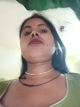 Snapshot of KRITIKA01990 chatting on July 7, 2026, 7:34 am KRITIKA01990 online show from July 7, 2026, 7:34 am