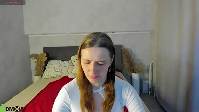 Snapshot of Kathrine-Meyer chatting on July 13, 2026, 1:08 am Kathrine-Meyer online show from July 13, 2026, 1:08 am