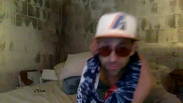 thierrybae online show from June 15, 2026, 3:25 pm