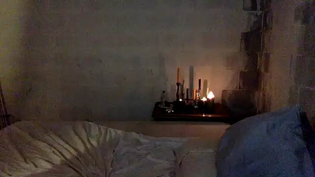 thierrybae online show from July 17, 2026, 4:41 am