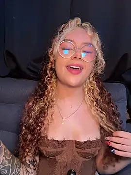 Joyce-fire online show from June 11, 2026, 12:32 am