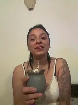 pia pilar online show from June 6, 2026, 5:34 am
