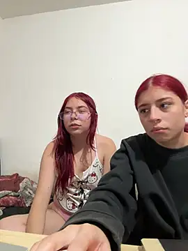 Cherry Luna1 online show from July 13, 2026, 8:06 am