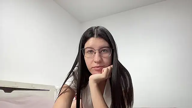 Leeka 08 online show from July 4, 2026, 1:39 pm
