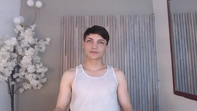 Snapshot of Jay_Smile chatting on June 25, 2026, 8:35 pm Jay Smile online show from June 25, 2026, 8:35 pm