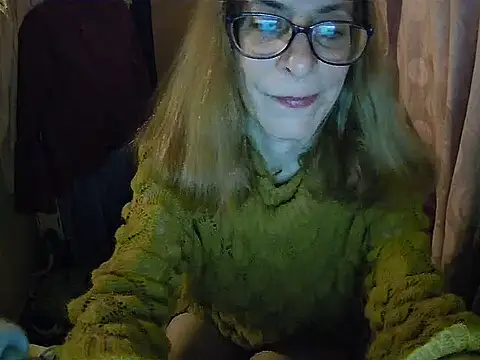 Aphrodity Roxx online show from July 6, 2026, 10:56 pm