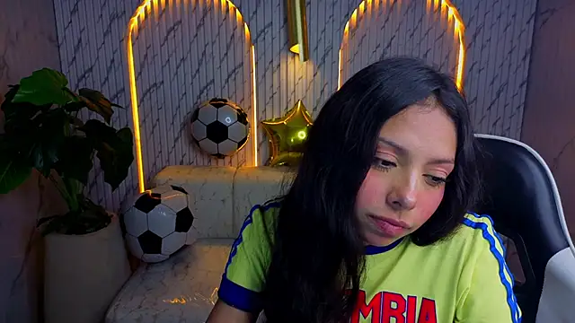 samantha tx  online show from June 24, 2026, 3:27 am