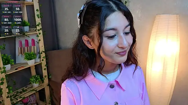 JasminKitany online show from July 5, 2026, 8:38 pm