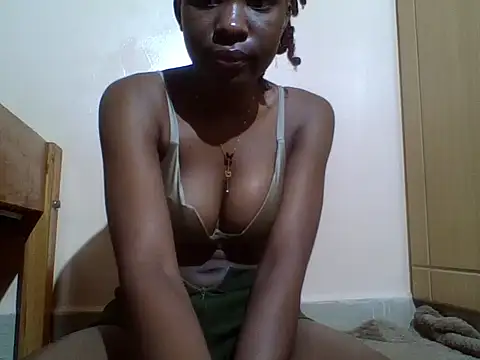 Snapshot of EbonyJuly chatting on June 23, 2026, 7:17 am EbonyJuly online show from June 23, 2026, 7:17 am