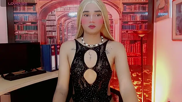 Kimberly Lopez online show from July 7, 2026, 3:20 am