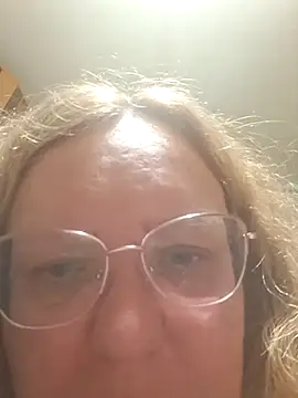 Snapshot of SonyaMarmeladx chatting on June 6, 2026, 7:29 pm SonyaMarmeladx online show from June 6, 2026, 7:29 pm