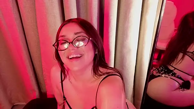 ginger honey  online show from July 2, 2026, 12:55 pm