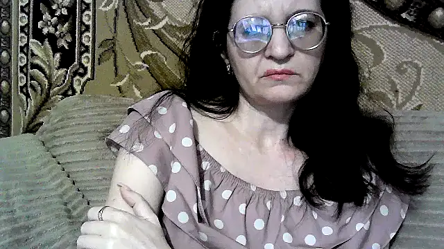 Snapshot of Dear_Annet chatting on June 12, 2026, 8:19 pm Dear Annet online show from June 12, 2026, 8:19 pm